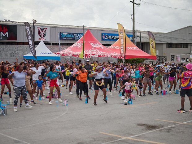 Spinny X Hitz 106.7 FM Fitness Jam